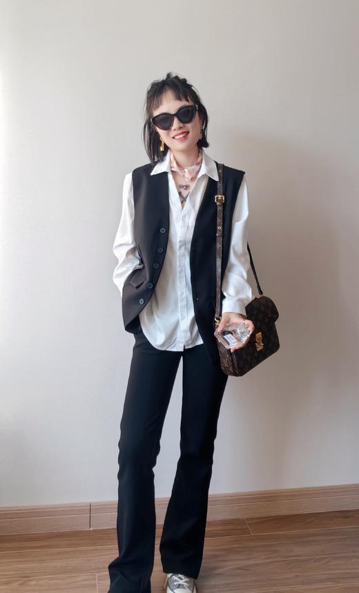 简约假兜V领翻领设计好打理基础百搭衬衫 商品图6