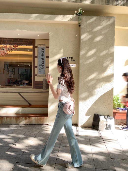 【99元任选2件】新品现货秒杀！卖完下架不再补 ！微信粉丝打折价！！ 字母蕾丝边短袖T 商品图9