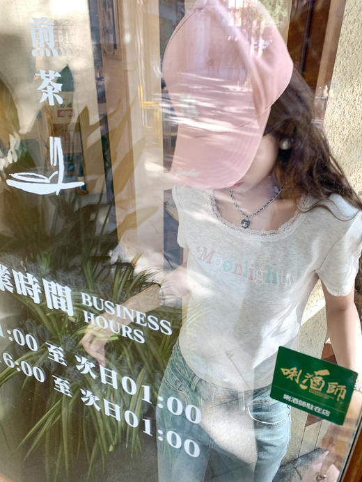 【99元任选2件】新品现货秒杀！卖完下架不再补 ！微信粉丝打折价！！ 字母蕾丝边短袖T 商品图7