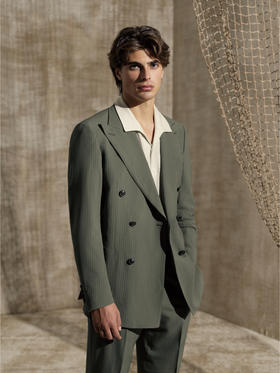 Stylbiella 澳洲美丽诺羊毛橄榄绿泡泡纱全麻衬西装套装