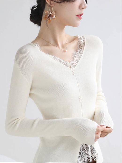 🌈高品质!!超绝纯欲风【伊泺杉蕾丝拼接针织衫】修身版型不紧绷巨显瘦的别致内搭‼️👏上身秒变纸片人‼️ ✔领口花型蕾丝睫毛边点缀真的很精致~ 商品图3