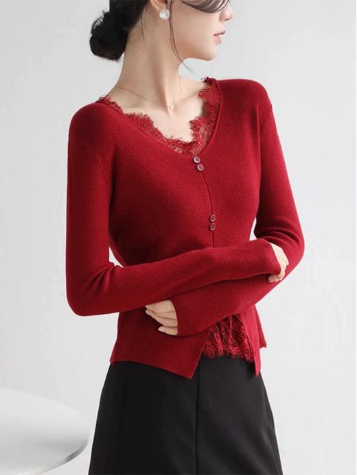 🌈高品质!!超绝纯欲风【伊泺杉蕾丝拼接针织衫】修身版型不紧绷巨显瘦的别致内搭‼️👏上身秒变纸片人‼️ ✔领口花型蕾丝睫毛边点缀真的很精致~ 商品图1