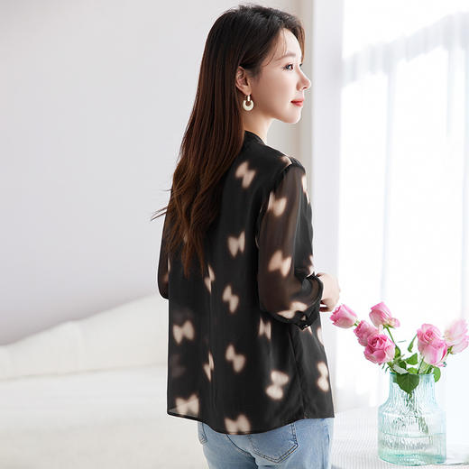 QS-12599336【实体档口女装】V领真丝衬衫女100％桑蚕丝长袖印花衬衣12599336 商品图3
