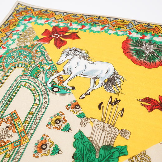 东黎 • 绒韵花色精纺印花方巾 85*85CM  4460 商品图7