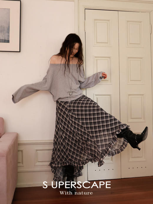 素舶 新疆棉7A抗菌柔软透气不变形一字领斜肩长袖T恤SUPERSCAPE 商品图1