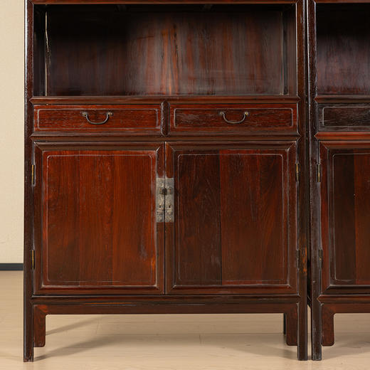 清 红木三层亮格带屉书柜（一对） 商品图3