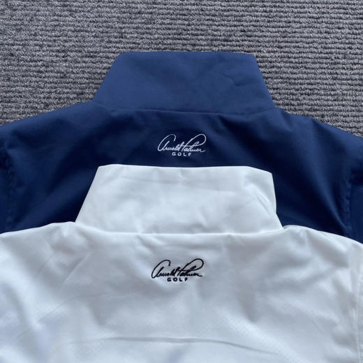 正品花雨伞女士高尔夫风衣外套，只有白色M码两件。胸围96 商品图4