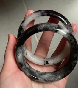 JS（小白）黑发晶手镯 商品图0