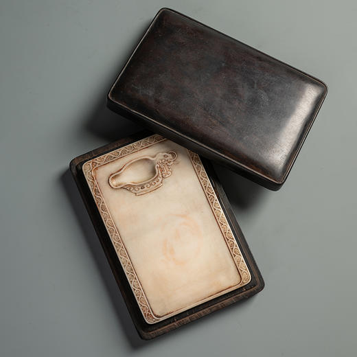 清 瑞芝草堂铭诗文白端砚（红木砚盒） 商品图3