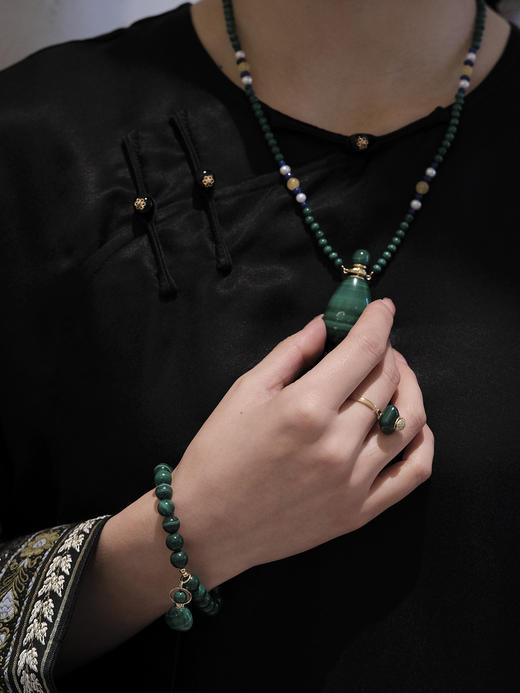 MELI&MOLI |孔雀石大号水滴吊坠孔雀石圆珠蜜蜡珠项链—五行之木 商品图3