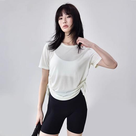 跃牌【周游世界系列】2025春夏新品天丝莱赛尔轻薄运动上衣吸湿速干宽松健身服TP0877 商品图3