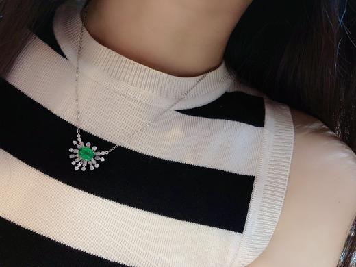 2.41ct蛋面祖母绿吊坠 商品图4