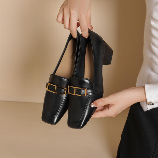 westory新款方头中跟羊皮浅口单鞋舒适通勤鞋W24CM74571 商品图3