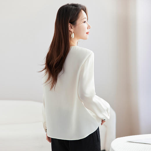 QS-12599702【桑蚕丝弹力重绉】春夏新桑蚕丝衬衫女长袖圆领百搭小衫12599702 商品图3