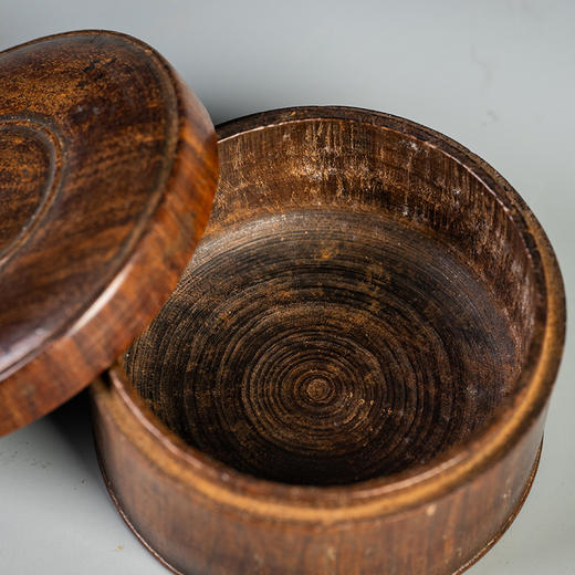 清 黄花梨整挖圆香盒 商品图2