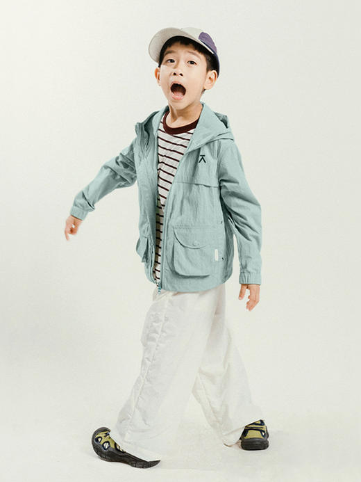 【春夏上新-福利特惠】ACMEITEM爱棵米 户外亲子连帽外套宽松可调节开衫外套男女GAG3210922A/GAG3210993A 商品图3