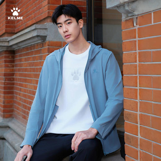 卡尔美新款马德里浪漫之境系列男士圆领短袖T恤 商品图2