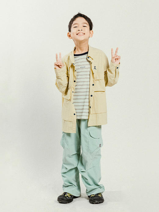 【品牌直发】ACMEITEM爱棵米 户外亲子防泼水衬衫翻领耐磨宽松长袖衬衣男女GAG3030249A/GAG3030313A 商品图3