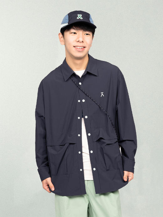 【十一破价福利】 ACMEITEM爱棵米 户外情侣防泼水工装衬衫防晒宽松长袖衬衣男女GAG3030975A 商品图1