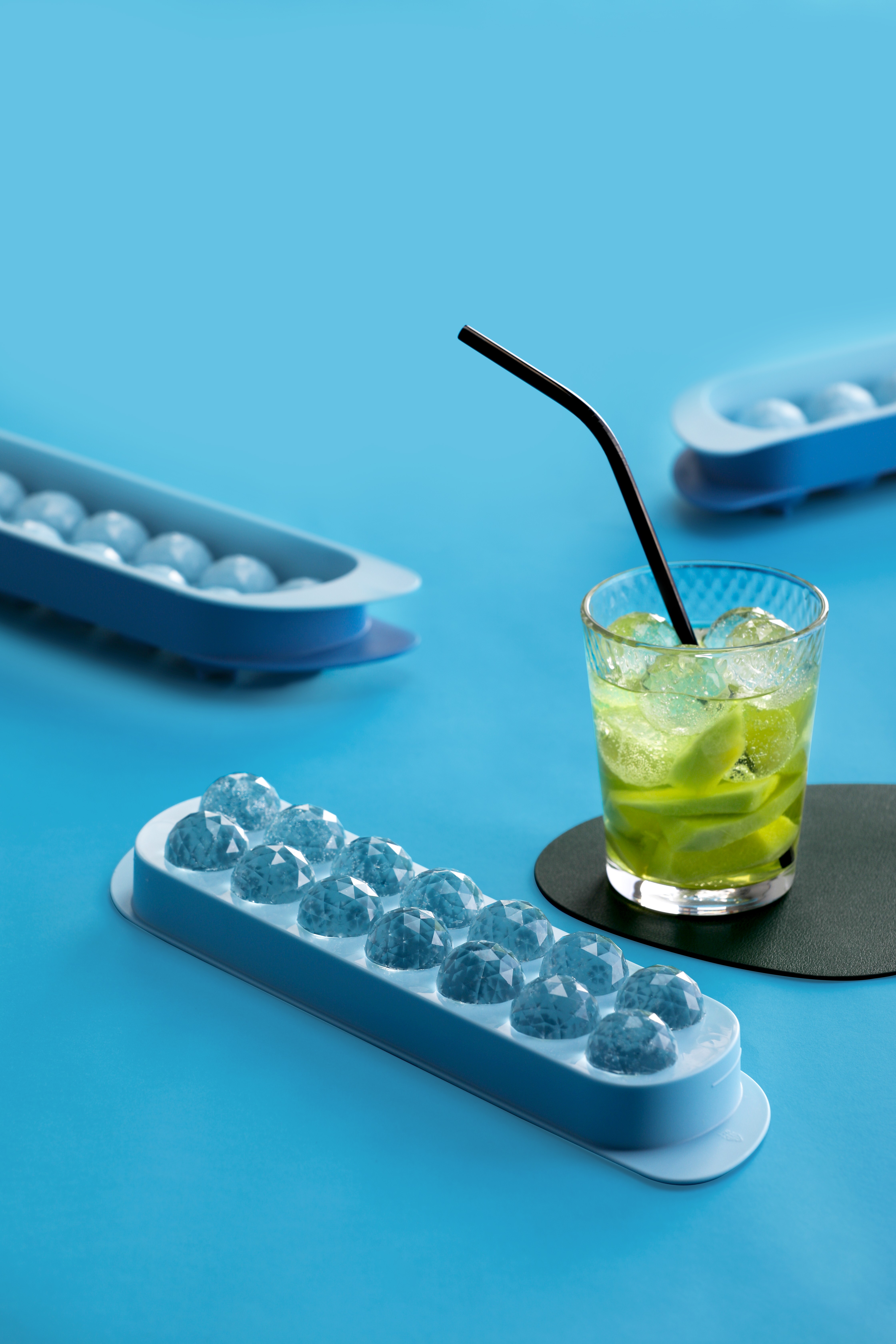 茶花多菱球形制冰盒-14格