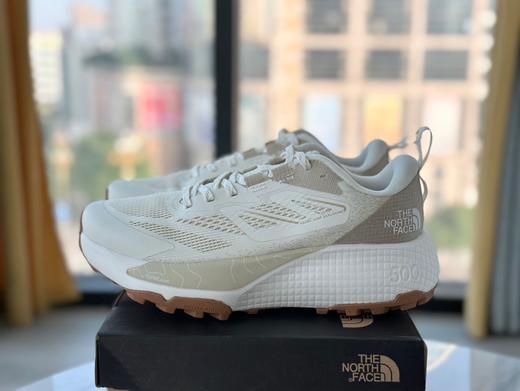 点此购买 北面Altamesa 500男士户外多功能越野徒步鞋 98 311326 商品图2