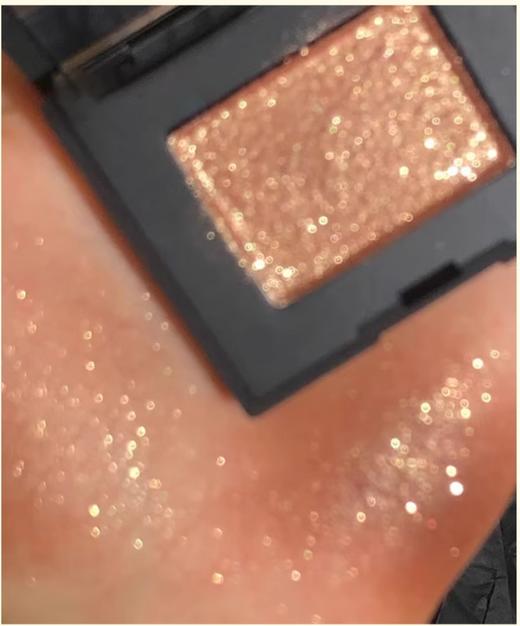 【3.8王炸割肉价】NARS单色眼影 珠光闪粉  #Pattaya芭提雅单色眼影（效期至25.9） 商品图5