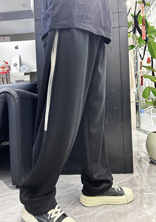 【男装】抽绳弹力腰侧字母织带休闲长裤9611100004 商品图5