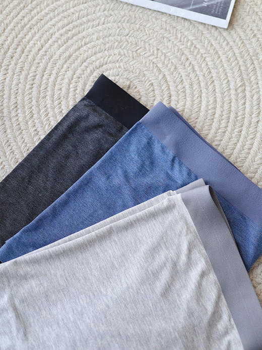 【男士内裤】72小时内发货 零感无痕 柔软丝滑 亲肤透气 3A抗菌内档 自由舒适感～ 商品图1