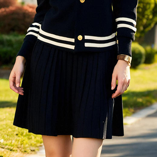 奢姿大码女装2025春装新款学院风假两件拼接条纹针织衫半裙套装9851969465 商品图4