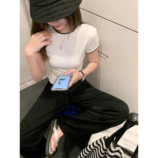 <曾小咸推荐>现货秒杀！微信超特价！2色简约撞色边修身显瘦短袖 日常119.99 立减60 秒杀59.99！ 商品图3