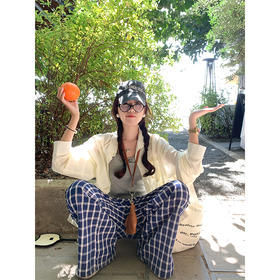 <曾小咸推荐>百搭衬衫灰色背心格子休闲裤