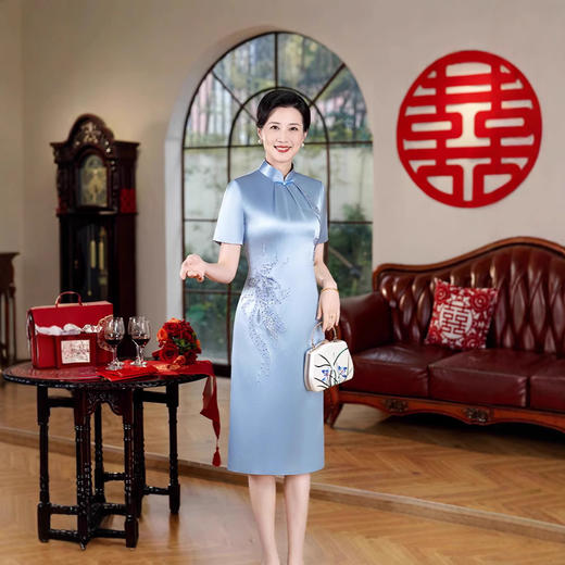 LHS-C180婚宴礼服2025新款 喜婆婆年轻款旗袍裙 中式改良旗袍春夏季女 商品图1