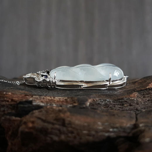 【天然正品】A货翡翠AU750收藏级白金镶钻镶天然冰种叶子（金枝玉叶）翡翠吊坠项链45.6*22.6*8.5MM（皆取最大值）女士现售价：9880！070325AH33 商品图6