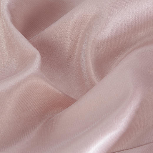 QF815斯尔丽2025新款法式浪漫优雅丝毛小礼服收腰放摆配胸针连衣裙 商品图6