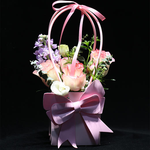 情语花艺【春风有信】香槟玫瑰3朵+橙芭比 见面小花盒 混搭鲜花（17点前订单当天送达，可备注送货时间） 商品图3