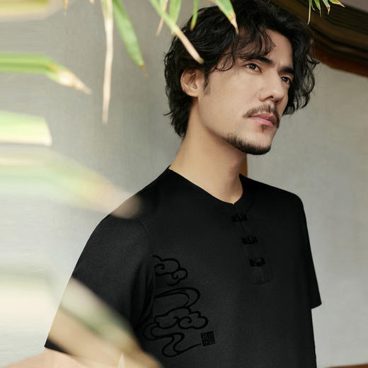 【中华立领】柒牌短袖T恤男2025夏季新品祥云中国风盘扣圆领上衣128T72720 商品图3