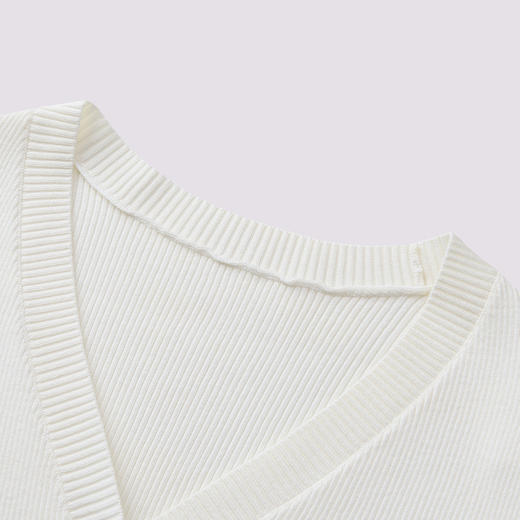 复古少女感珍珠扣喇叭袖针织开衫外套(货号:MF86JA002E0002) 商品图1