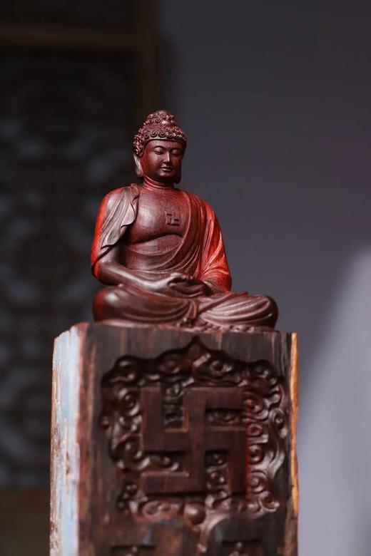 大日如来°小叶紫檀拆房老料摆件 商品图1