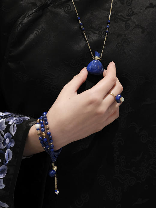 MELI&MOLI |青金中号福袋吊坠Y青金石圆珠点缀项链—五行之水 商品图3