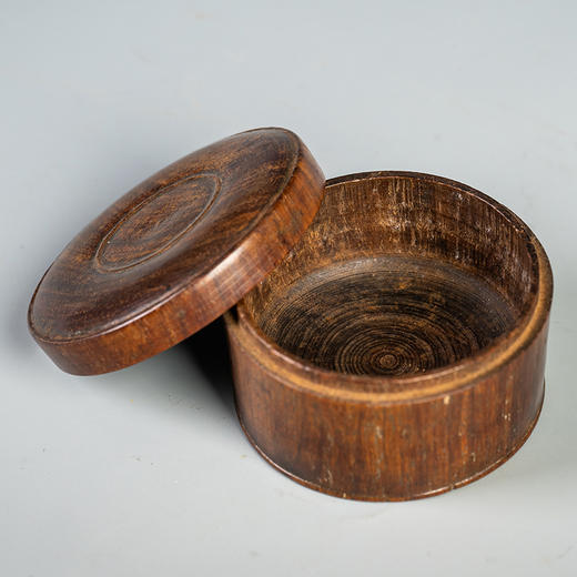 清 黄花梨整挖圆香盒 商品图1