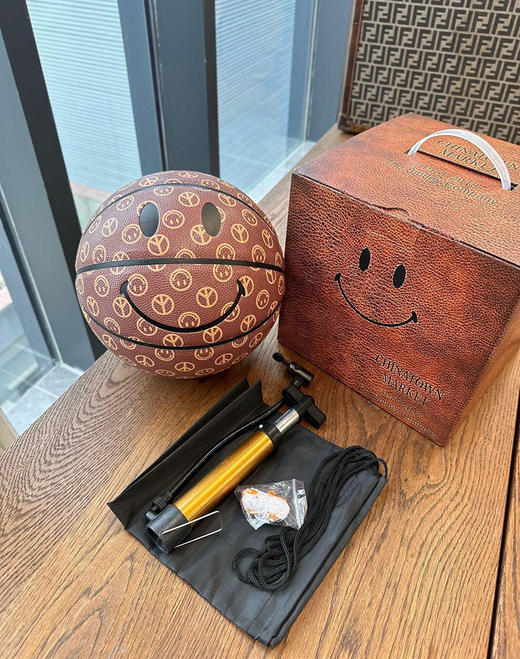 【收藏级】 顶级原单，Sm*iley 威登老花~出口高端篮球！ 商品图5