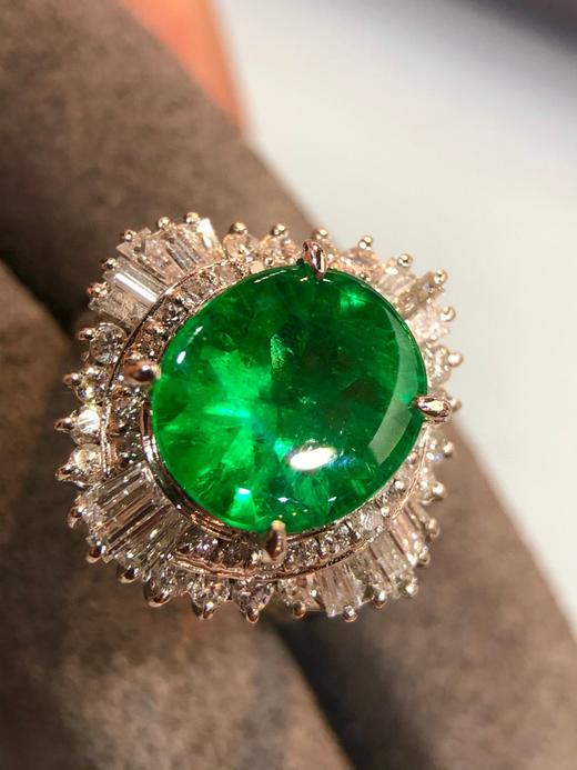 4.15ct刻面祖母绿戒指 商品图1