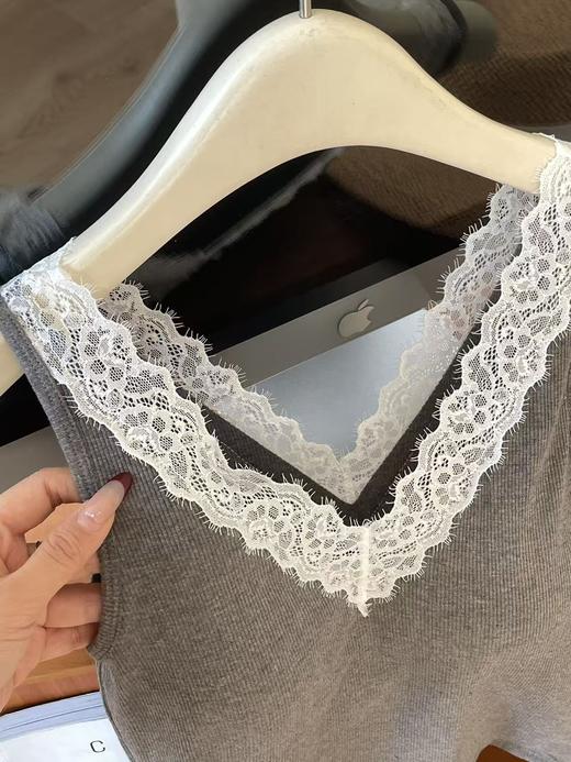 螺纹显瘦蕾丝花边带胸垫背心打底 商品图9