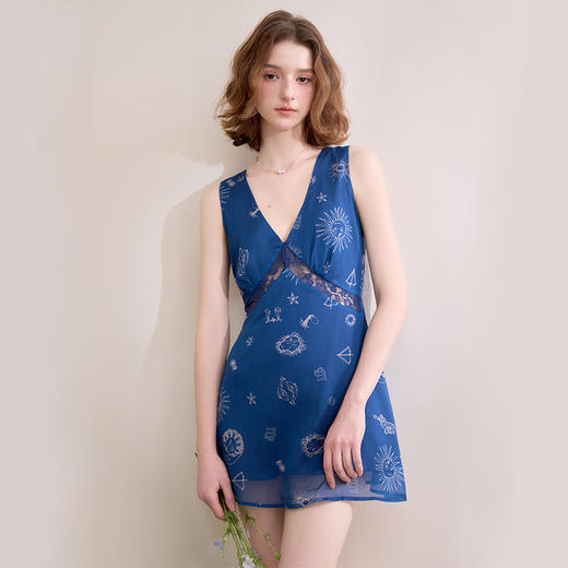 西遇深v印花无袖连衣裙女新款欧美性感a字收腰短裙SS150083/SS150084 商品图2