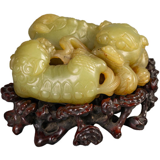 清 玉雕狮子滚绣球摆件（红木座） 商品图5