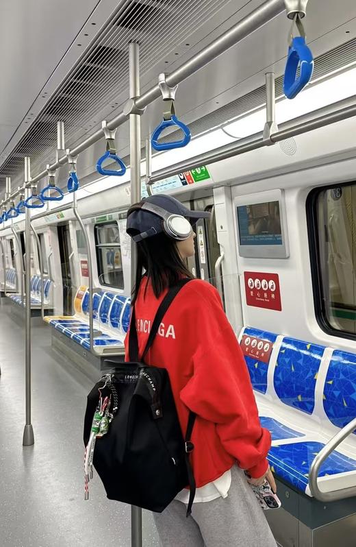 代工厂龙翔新款ener超轻公文差旅健身字母双肩包 商品图6