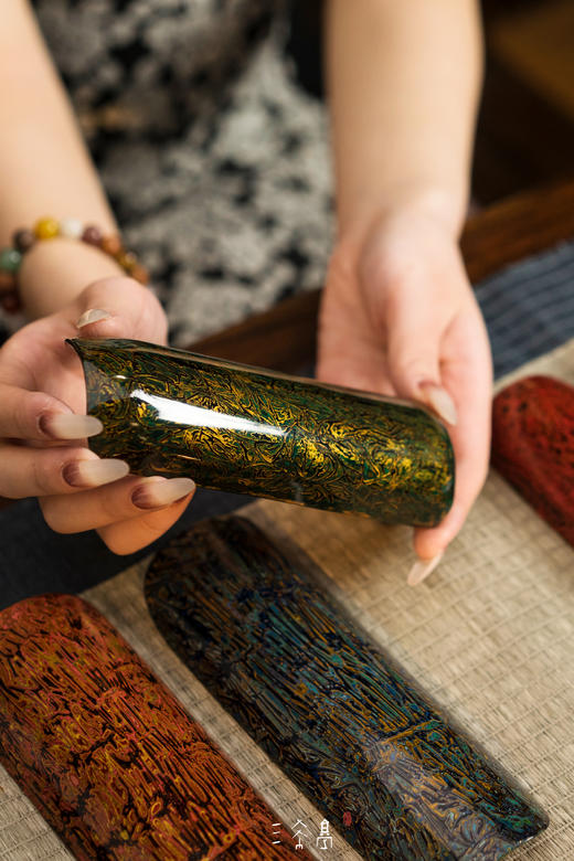 三希堂  流霞系列  犀皮金漆茶则 商品图3