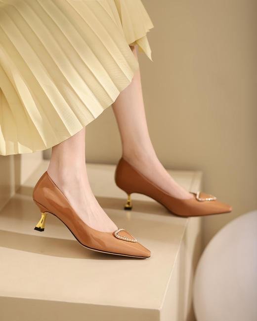 westory2022春季新款钻饰真皮法式高跟鞋方头细跟质感单鞋W22AE53821 商品图7