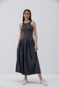烟灰色背心阔摆连衣裙 商品缩略图0