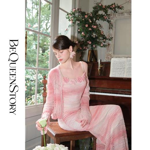 余潇潇【玫瑰晚霞】2025春装新款针织显瘦仙女时尚绵羊毛连衣裙套装 商品图2